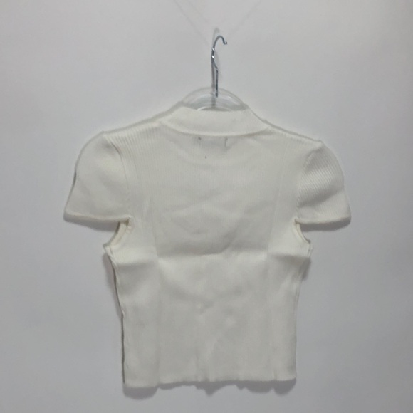 963 White Ribbed Short Sleeve Top - Picture 4 of 4